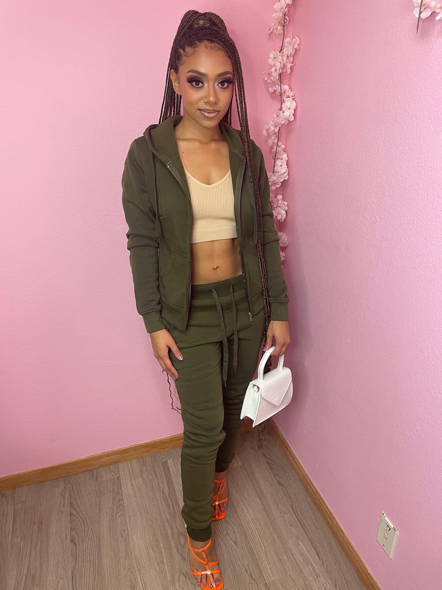 Make βEm Sweat Jogger Set - Olive